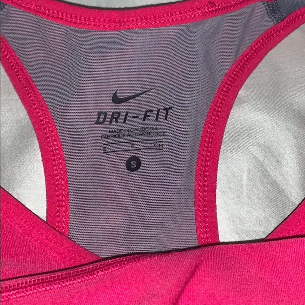Workout tank - Picture 3 of 5